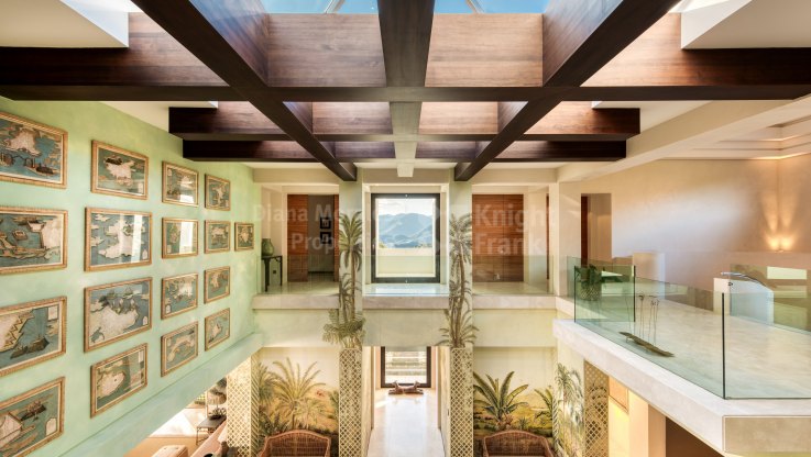 Lujosa residencia en ubicación exclusiva - Villa en venta en La Zagaleta, Benahavis