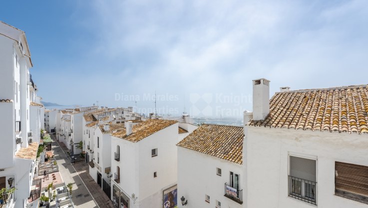 Appartement duplex avec vue sur la mer à Puerto Banús - Duplex à vendre à Puerto, Marbella - Puerto Banus