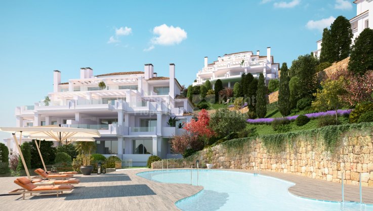 Nueva Andalucia, Apartamento con jardín privado junto al Lago de las Tortugas