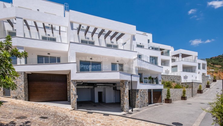 Apartments with beautiful sea views at Lomas de los Monteros