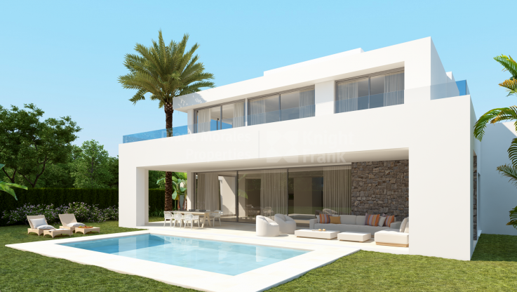 Designervilla in einer geschützten Wohnanlage in Marbella Ost - Villa zum Verkauf in Rio Real, Marbella Ost