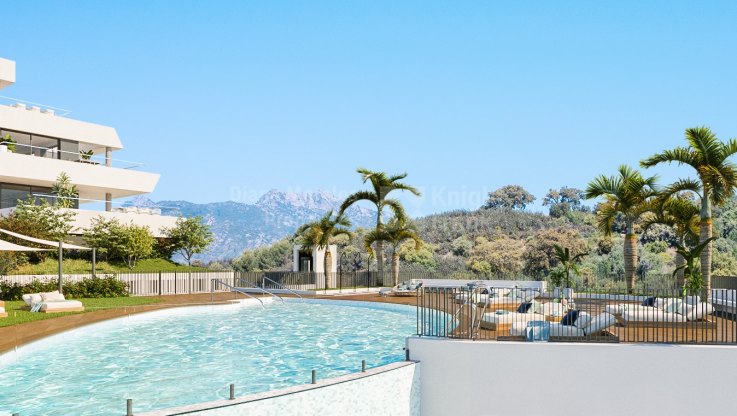 Duplex penthouse in gated complex with panoramic views - Duplex Penthouse for sale in Los Altos de los Monteros, Marbella East