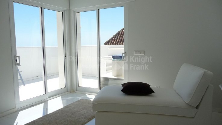 Appartement duplex impeccable et lumineux - Penthouse duplex à louer à Ancon Sierra, Marbella Golden Mile