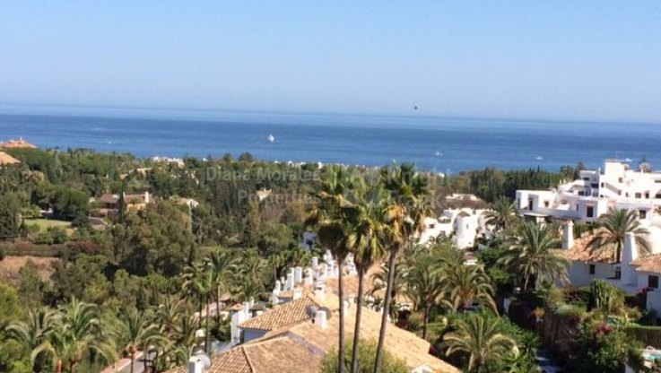 Makellose und helle Duplex-Wohnung - Zweistöckiges Penthouse zur Miete in Ancon Sierra, Marbella Goldene Meile