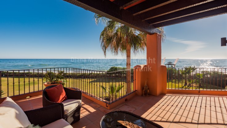 Ático duplex en primera línea de playa - Atico Duplex en venta en La Morera, Marbella Este