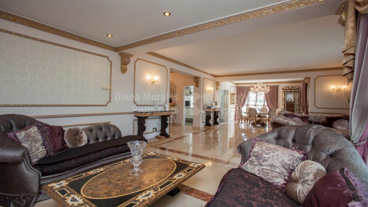 Lujosa villa en excelente ubicación - Villa en venta en Sierra Blanca, Marbella Milla de Oro