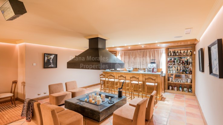Casa de 6 dormitorios en Sierra Blanca - Villa en venta en Sierra Blanca, Marbella Milla de Oro