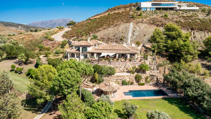 Marbella Club Golf Resort, Villa with golf, mountain and countryside views