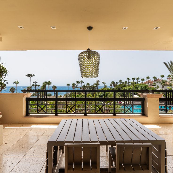 Apartment Laguna de Banus