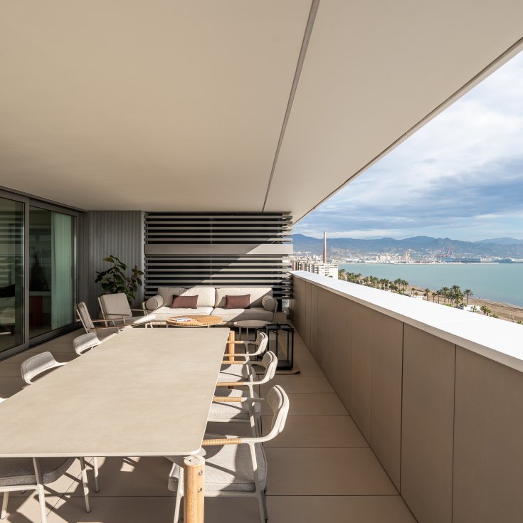 Malaga Tower Apartment