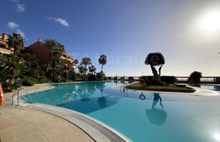 Spectacular luxury duplex penthouse in the select Malibú complex, Marbella