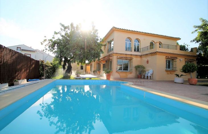 Detached villa in the center of Marbella with 4 bedrooms