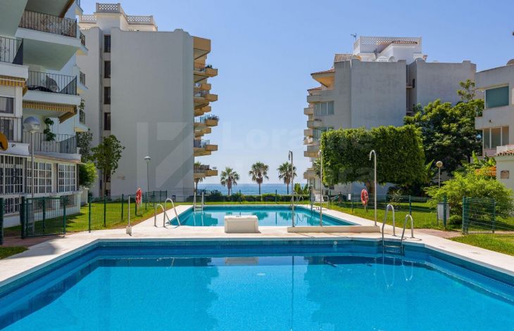 Renovated ground floor apartment by the sea in the center of Marbella