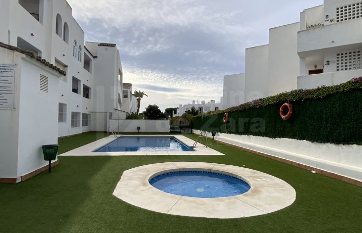 Ground floor apartment in El Paraíso, Estepona