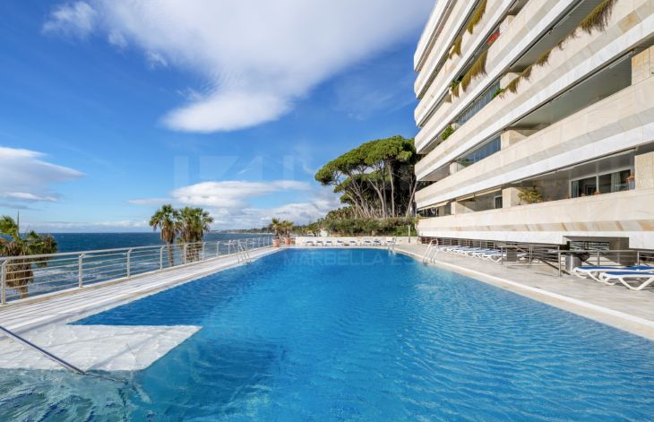 Wonderful 2-bedroom apartment in Marina Mariola, Marbella