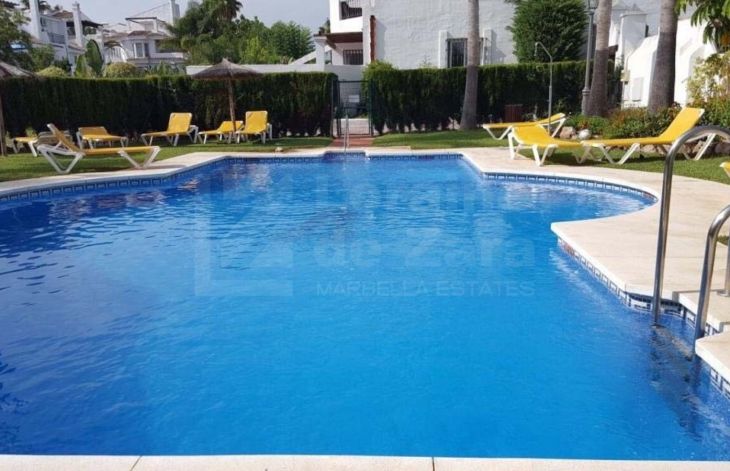 Fantastic three-story townhouse in Los Naranjos, Marbella