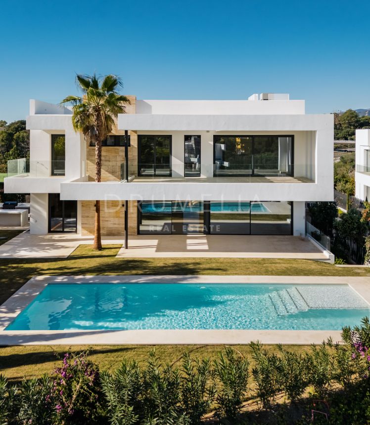 Casa Atria 4 - Exceptional Contemporary 5-Bedroom Villa in Lomas del Virrey, Marbella's Golden Mile