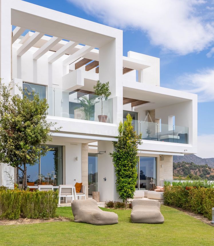 Casa Helios - Luxueux appartement au rez-de-chaussée de Palo Alto, Ojen, avec vue panoramique sur la mer, à seulement quelques minutes de Marbella