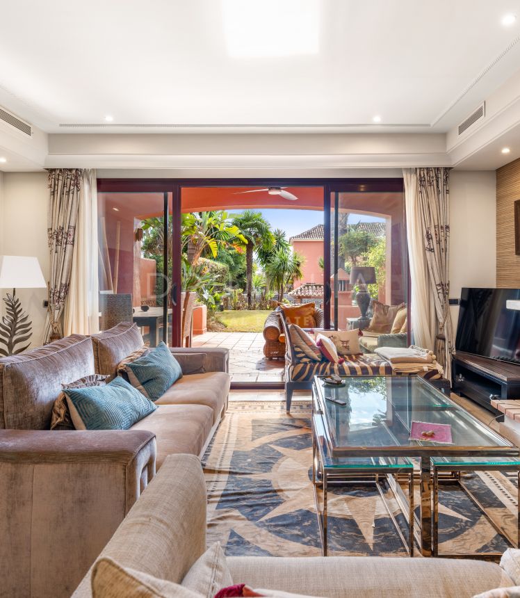 Geschakeld huis for sale in Monte Marbella Club, Marbella Golden Mile