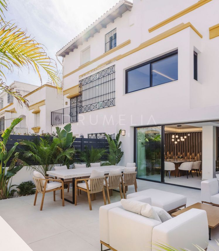 Beautiful Townhouse in an exclusive urbanisation with Modern Parisian Style, in Marbella's Golden Mile