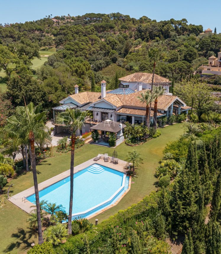 Spectaculaire villa familiale haut de gamme avec vue imprenable sur les hauteurs de La Zagaleta, Benahavis