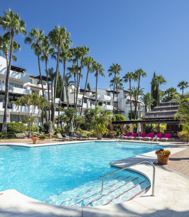 Appartement begane grond for sale in Puente Romano, Marbella Golden Mile