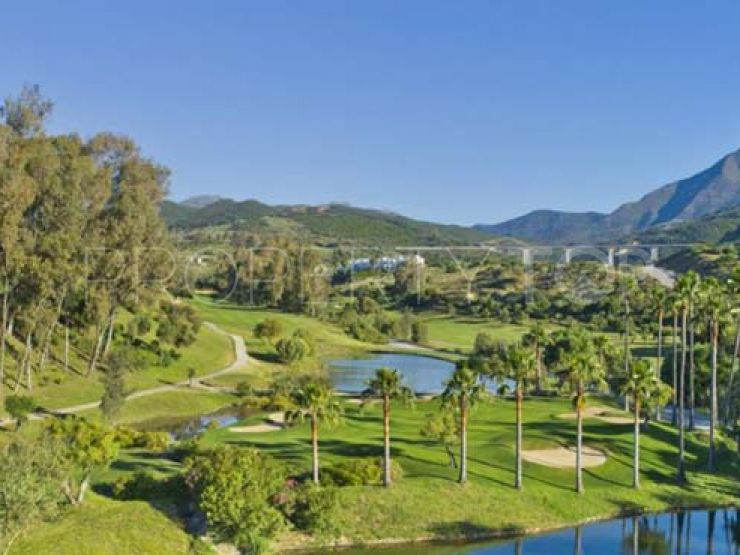 Buy Estepona town house with 3 bedrooms | Quartiers Estates