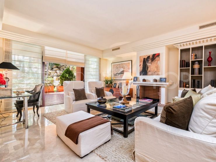 Apartment for sale in Nueva Andalucia, Marbella | Cleox Inversiones