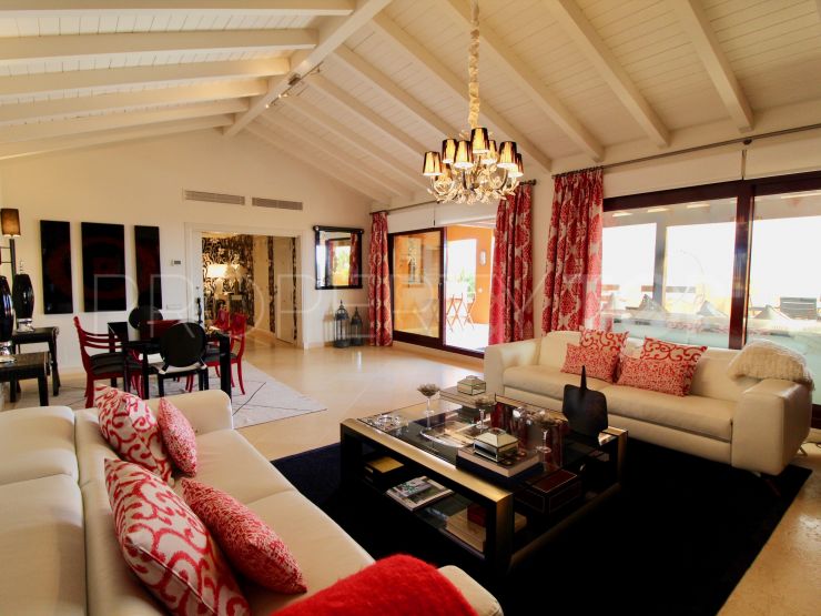 4 bedrooms penthouse in Estepona | Cleox Inversiones