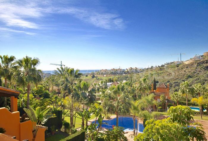 Se vende adosado con 3 dormitorios en La Alqueria | Private Property