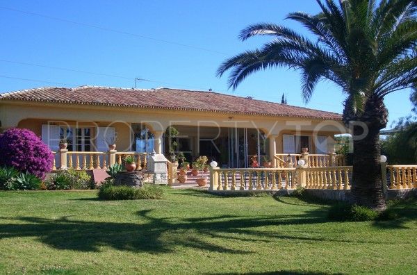 Bungalow for sale in Paraiso Medio with 4 bedrooms | Inmobiliaria Luz