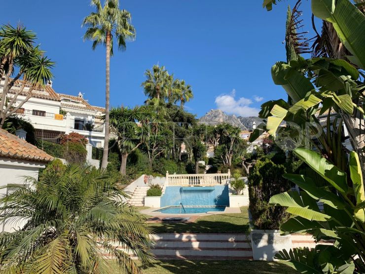 For sale town house with 4 bedrooms in Marbella | Marbella Banús