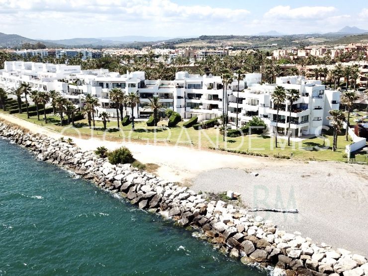 Duplex a la venta en Paseo del Río, Sotogrande Costa | Kassa Sotogrande Real Estate
