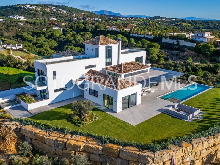 For sale villa with 6 bedrooms in Zona G | Ondomus