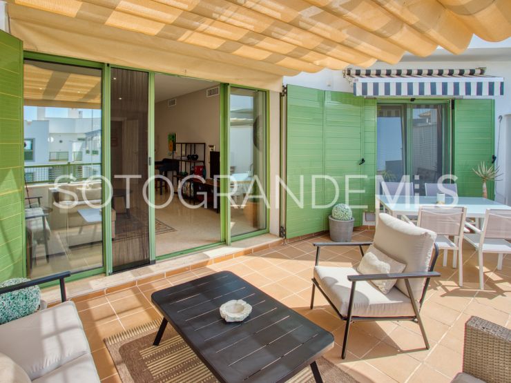 Penthouse with 3 bedrooms in Jungla del Loro, Sotogrande Marina | Ondomus