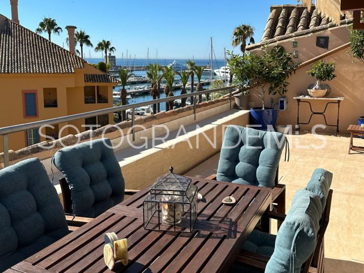 Ático de 3 dormitorios en venta en Sotogrande Puerto Deportivo | Ondomus