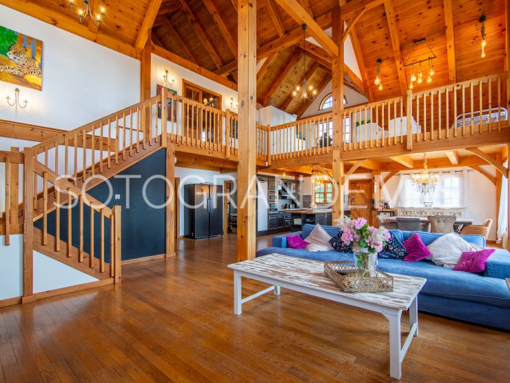4 bedrooms villa in Zona F for sale | Ondomus