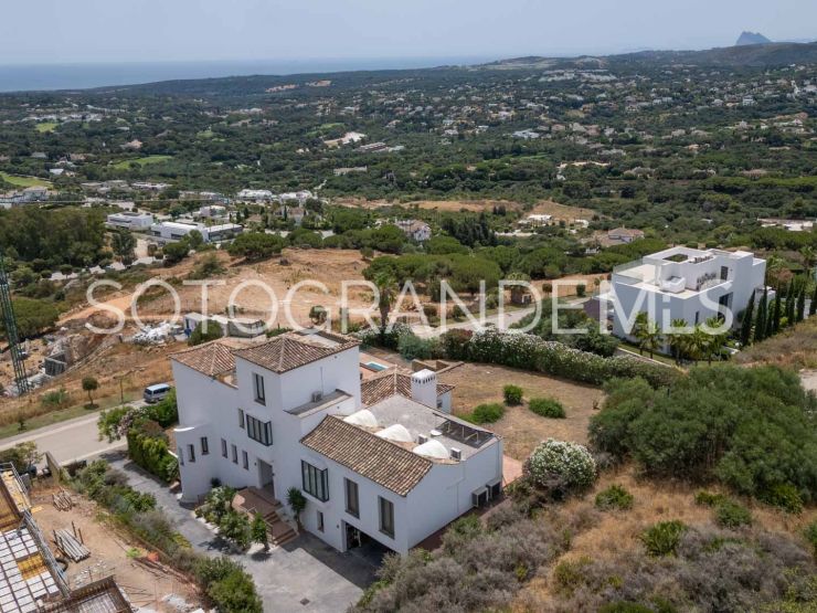 Villa for sale in Zona M, La Reserva | Ondomus