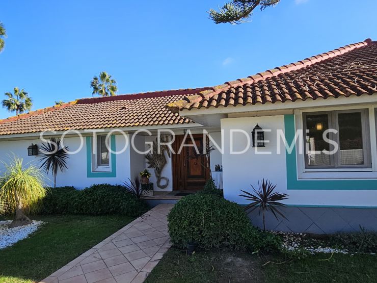 Villa en venta en Sotogrande Costa con 7 dormitorios | Coast Estates Sotogrande