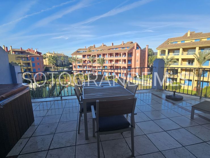 Buy duplex penthouse in Marina de Sotogrande | Coast Estates Sotogrande