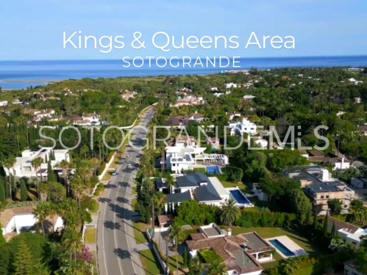 Villa en Reyes y Reinas, Sotogrande Costa | Miranda Properties