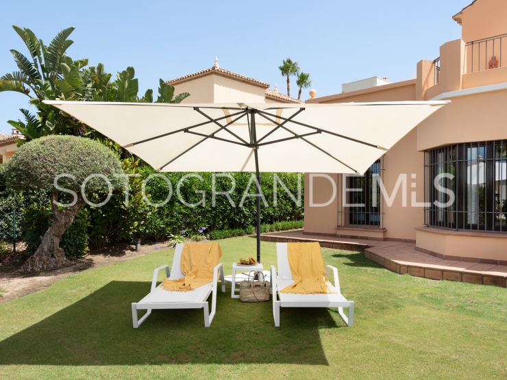 For sale Los Cortijos de la Reserva villa with 4 bedrooms | Miranda Services