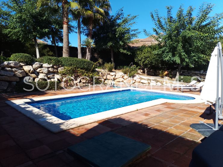 Comprar villa con 5 dormitorios en Sotogrande Costa | Miranda Services