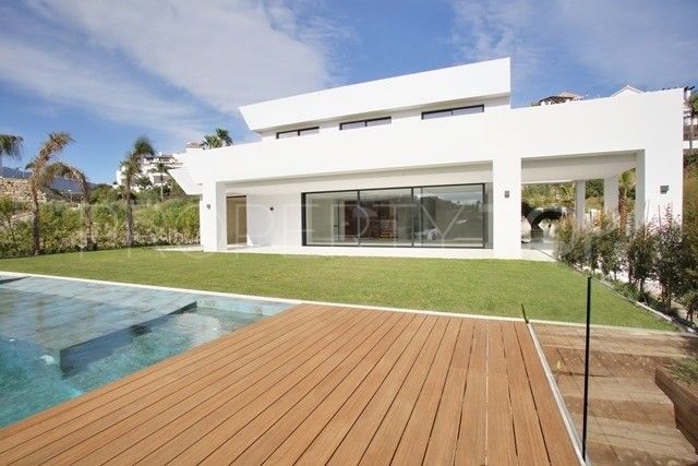 5 bedrooms La Alqueria villa for sale | Marbella Estates