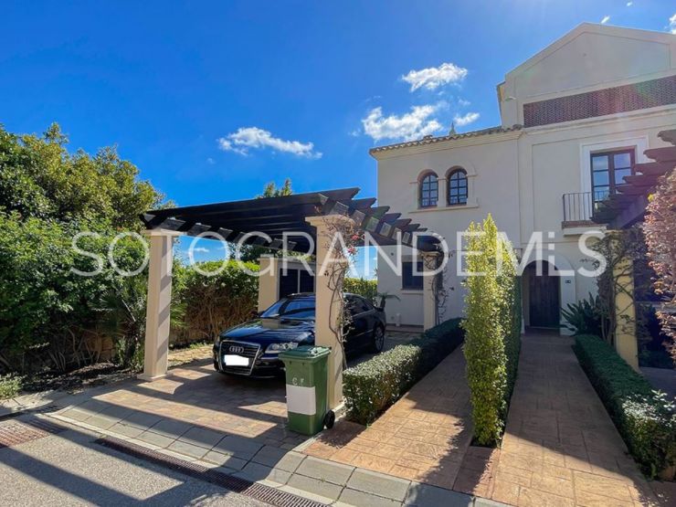 Pareado a la venta en Los Cortijos de la Reserva con 2 dormitorios | Sotogrande Properties by Goli