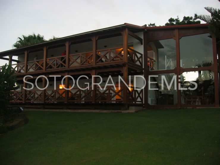 Villa en venta en Zona B | Sotogrande Properties by Goli