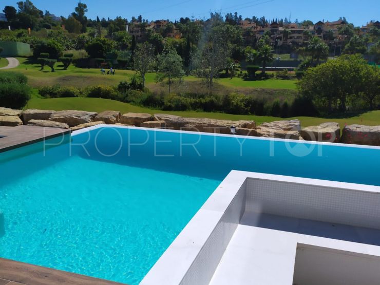 Buy villa in Estepona | Mitchell’s Prestige Properties