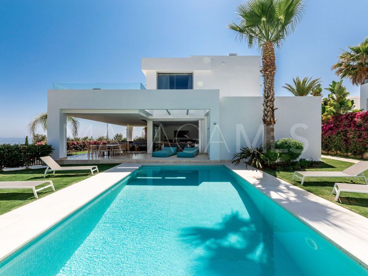 Villa for sale in Rio Real | Engel Völkers Marbella
