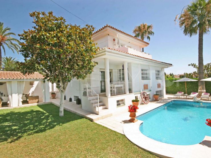 For sale villa in El Pilar with 5 bedrooms | Terra Meridiana