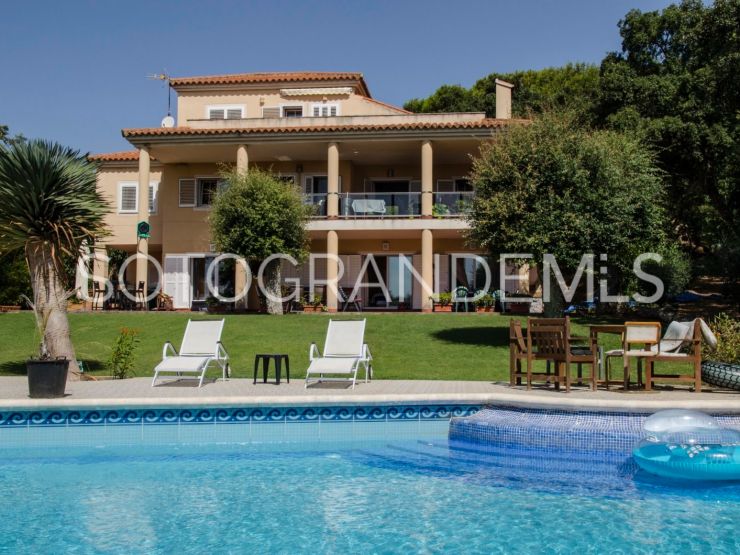 Villa en Sotogrande Alto Central de 6 dormitorios | James Stewart - Savills Sotogrande